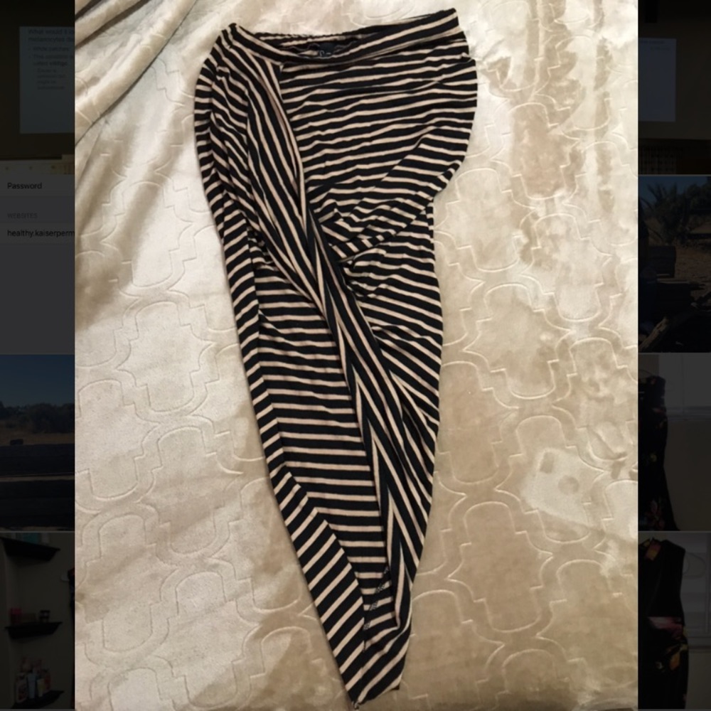 Khaki and black form fitting skirt